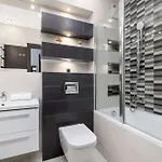شقة Modern With Air Conditioning And Parking In Cracow By Renters